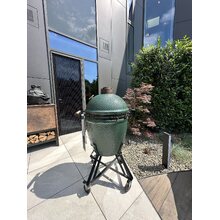 Kert, terasz, green egg.
